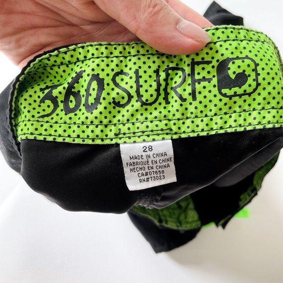 360 Surf Board Shorts (XS) - Picture 4 of 4